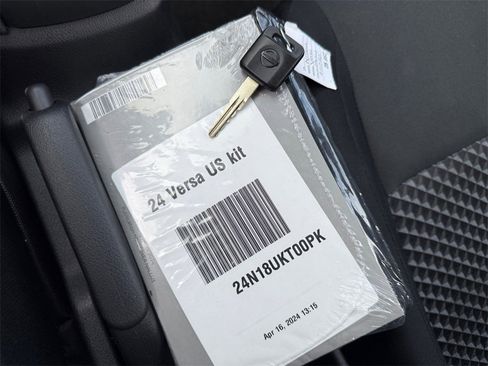 Used 2024 Nissan Versa S w/ Trunk Package image 30