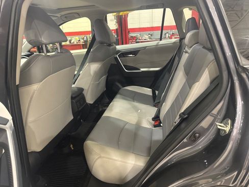 Used 2023 Toyota RAV4 XLE Premium FWD image 11