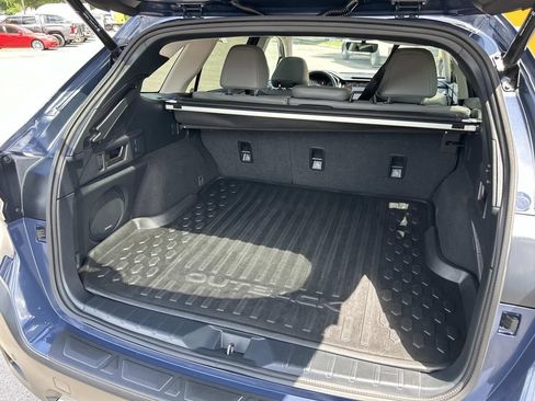 Used 2023 Subaru Outback Limited XT AWD/4WD image 16