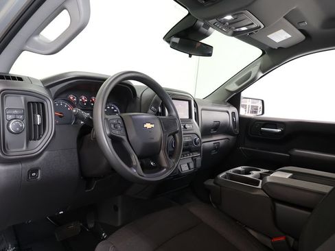 Used 2025 Chevrolet Silverado 1500 Custom RWD image 17