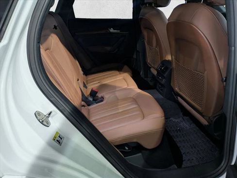 Used 2023 Audi Q5 2.0T Premium Plus w/ Premium Plus Package image 25