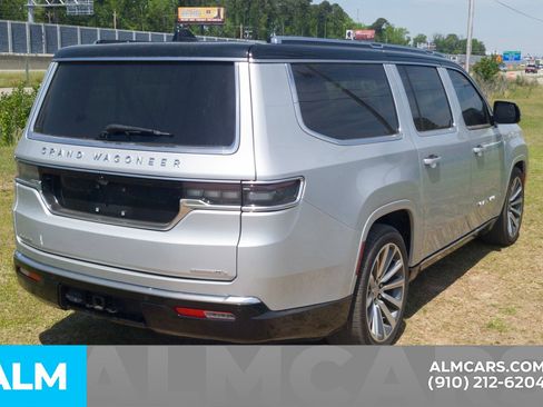 Used 2023 Jeep Grand Wagoneer L Series II AWD/4WD image 6
