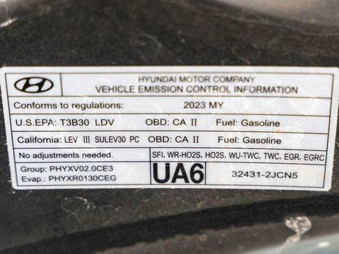 Used 2023 Hyundai Elantra SEL FWD image 29