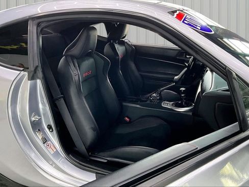 Used 2017 Subaru BRZ Limited w/ Popular Package #3 RWD image 29