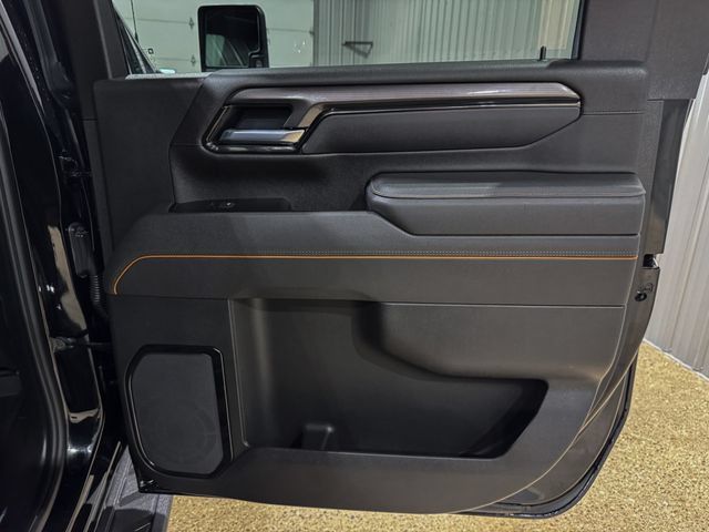 Used 2025 GMC Sierra 3500 AT4 w/ AT4 Premium Plus Package AWD/4WD image 23