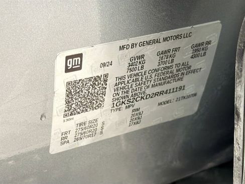 Used 2024 GMC Yukon AT4 w/ AT4 Premium Package image 31