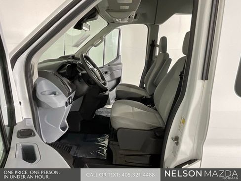 Used 2019 Ford Transit 350 XLT image 12