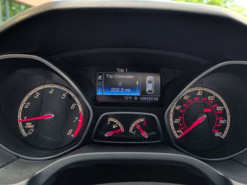 Used 2013 Ford Focus ST FWD image 17