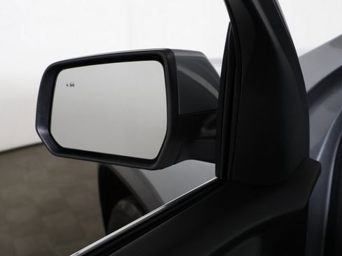 Used 2023 GMC Acadia SLE w/ Driver Convenience Package image 35