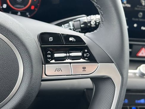New 2026 Hyundai Elantra Limited FWD image 22