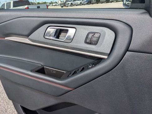 New 2026 Ford Explorer ST image 21