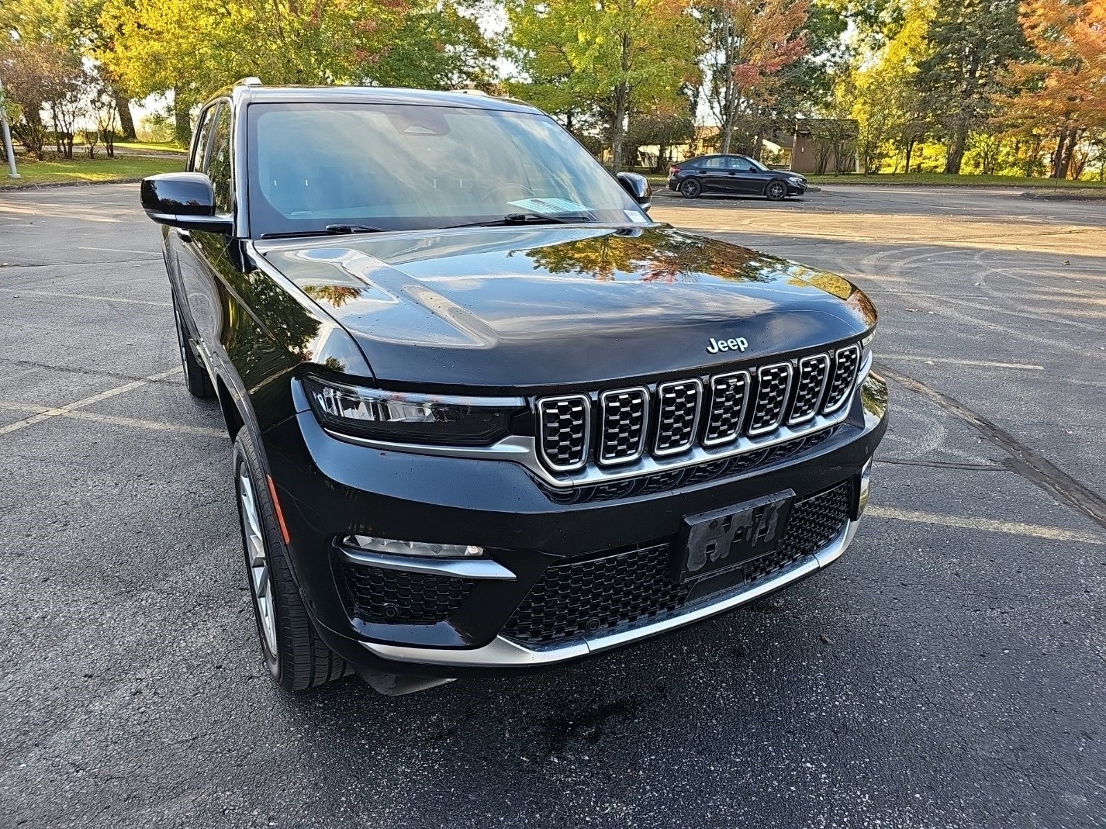 Used 2022 Jeep Grand Cherokee Summit AWD/4WD image 8