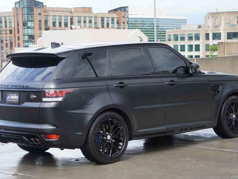 Used 2017 Land Rover Range Rover Sport SVR image 38