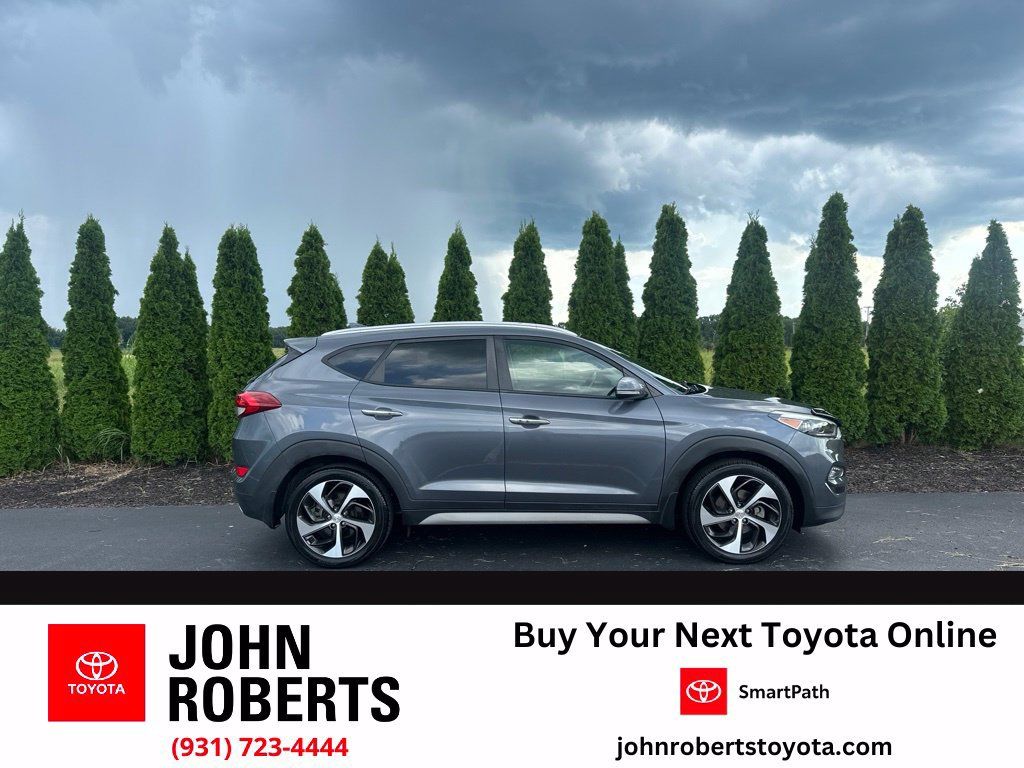 Used 2018 Hyundai Tucson Limited w/ Cargo Package FWD image 1