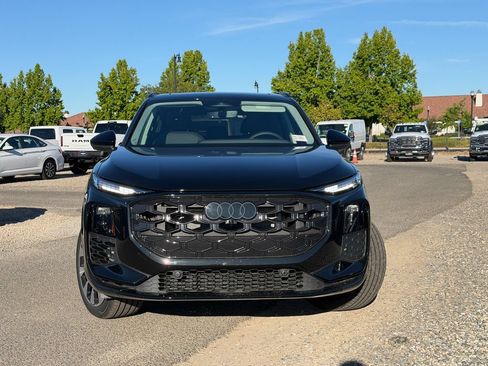 New 2026 Audi Q3 quattro 2.0T AWD/4WD image 4