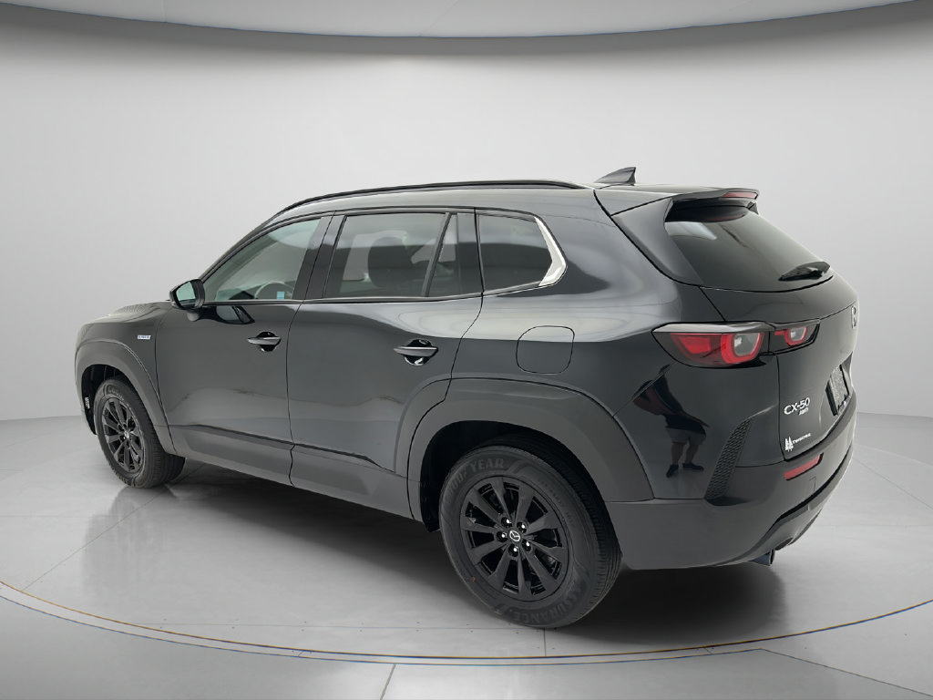 Used 2025 MAZDA CX-50 AWD 2.5 Hybrid w/ Premium Pkg image 4
