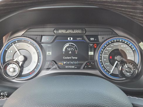 Used 2022 RAM 1500 Limited AWD/4WD image 15