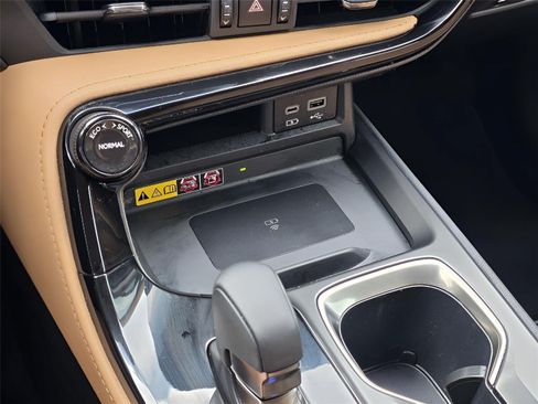 Used 2023 Lexus NX 350 AWD image 19