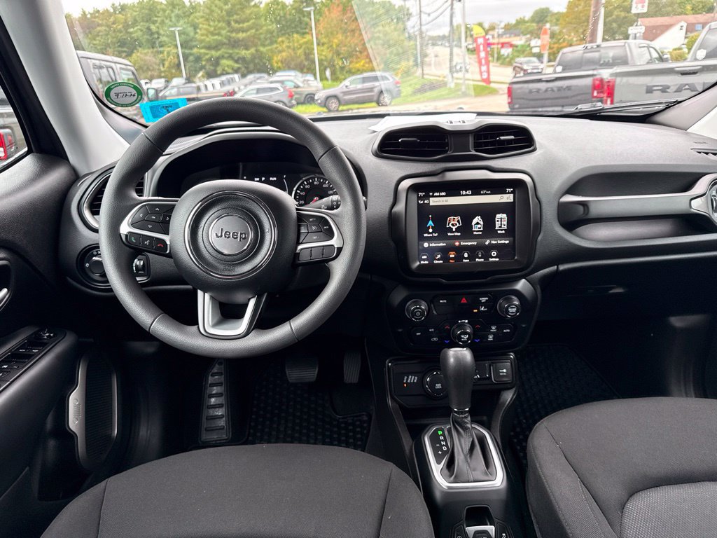 Certified 2023 Jeep Renegade Latitude AWD/4WD image 20