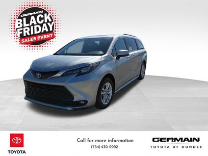 New 2025 Toyota Sienna XLE