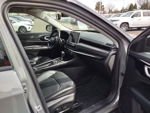 Used 2022 Jeep Compass Trailhawk w/ Trailhawk Elite Group image 3