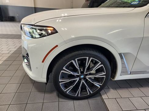 Used 2019 BMW X7 xDrive50i w/ Premium Package AWD/4WD image 7