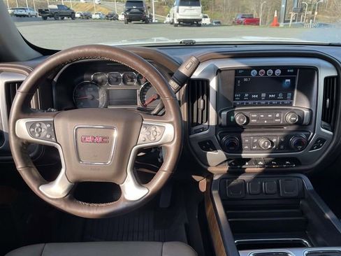 Used 2018 GMC Sierra 1500 SLT image 14