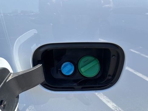 Used 2025 GMC Sierra 2500 Pro w/ Convenience Package image 10