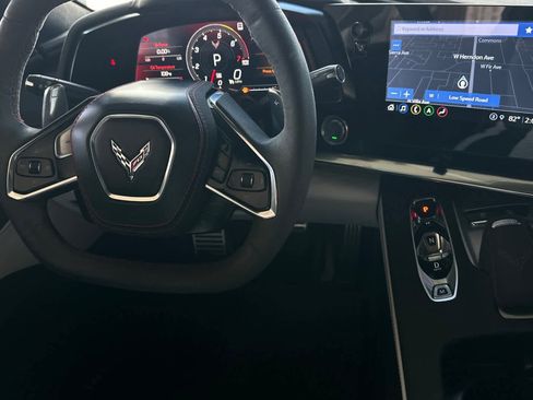 Used 2023 Chevrolet Corvette Stingray Premium Conv image 14