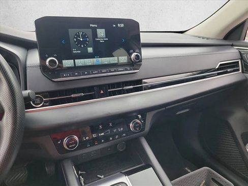 Used 2024 Mitsubishi Outlander SEL image 22