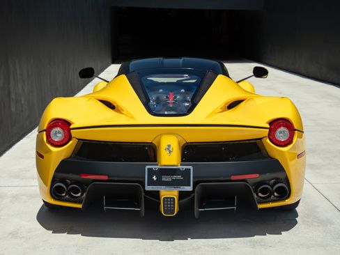 Used 2014 Ferrari LaFerrari image 20