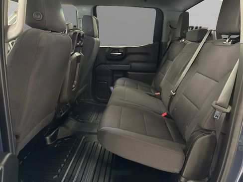 Used 2023 GMC Sierra 1500 Pro w/ Pro Value Package image 9