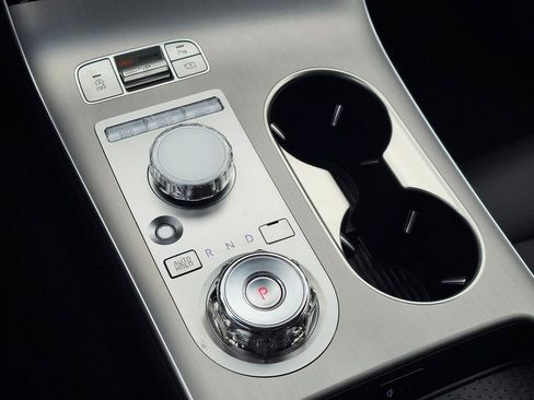 New 2026 Genesis GV70 2.5T Advanced image 19