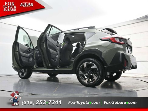 Used 2024 Subaru Crosstrek 2.5i Limited AWD/4WD image 34