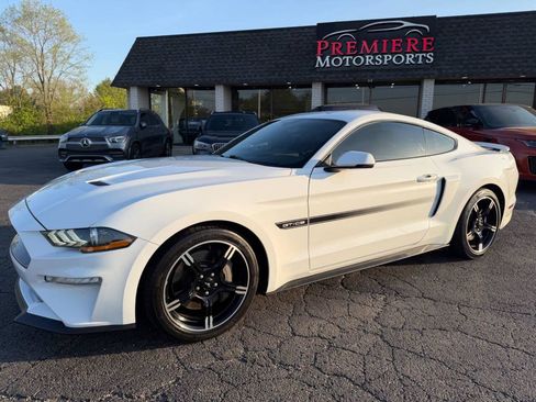 Used 2019 Ford Mustang GT Premium w/ Equipment Group 401A RWD image 6