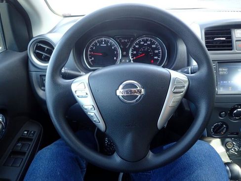 Used 2019 Nissan Versa SV image 13