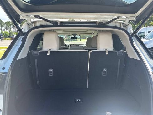 Used 2023 INFINITI QX60 Luxe w/ Performance Audio Package AWD/4WD image 7