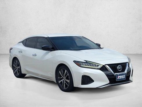 Used 2020 Nissan Maxima 3.5 S w/ Floor Mat Group FWD image 3