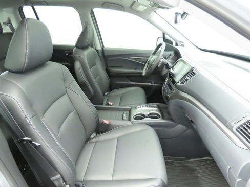 Used 2023 Honda Ridgeline RTL-E image 18