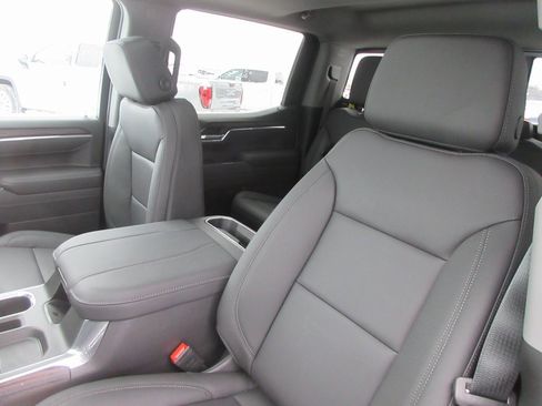 New 2026 GMC Sierra 1500 SLT w/ SLT Convenience Package image 14