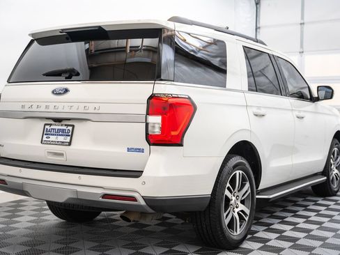 Used 2022 Ford Expedition XLT AWD/4WD image 5