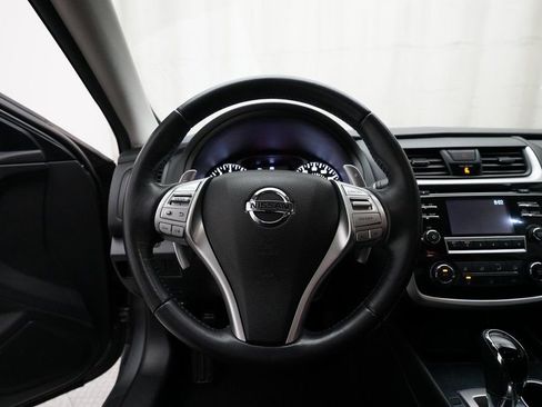 Used 2018 Nissan Altima 2.5 SR image 4