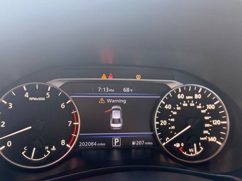 Used 2020 Nissan Altima 2.5 S FWD image 14