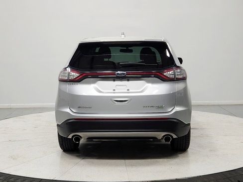 Used 2018 Ford Edge Titanium image 6