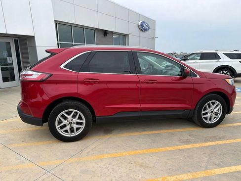 Used 2024 Ford Edge SEL w/ Convenience Package AWD/4WD image 9