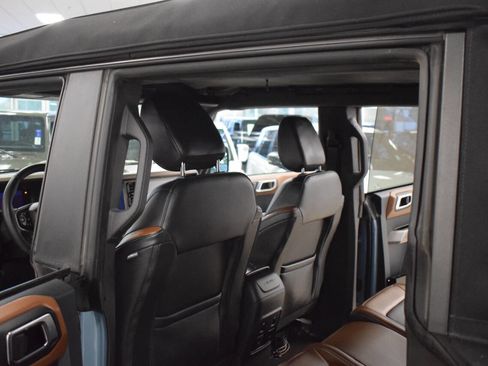 Used 2023 Ford Bronco Outer Banks image 44