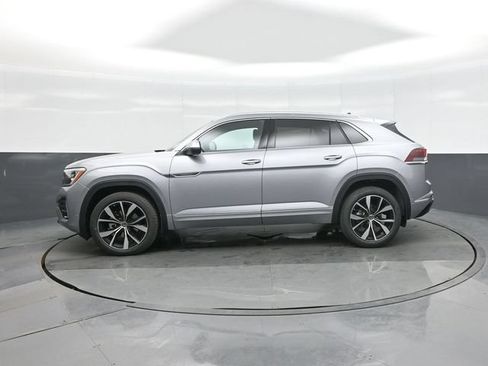 New 2026 Volkswagen Atlas Cross Sport SEL Premium R-Line AWD/4WD image 4