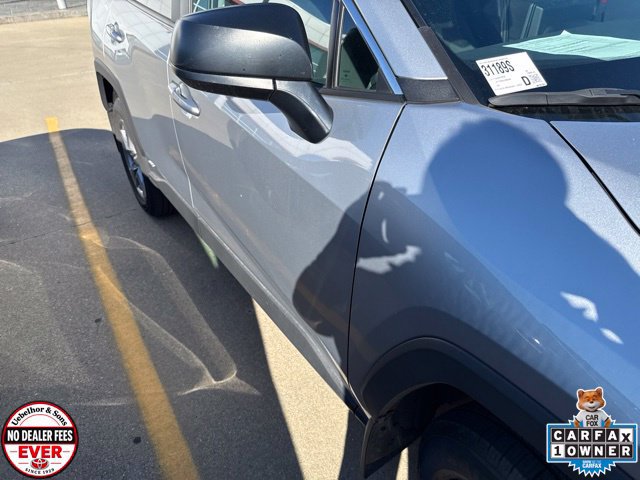 Certified 2025 Toyota RAV4 LE AWD/4WD image 6