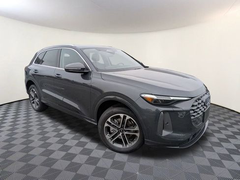 New 2025 Audi Q5 Premium Plus image 1