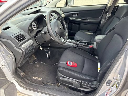 Used 2013 Subaru Impreza 2.0i Sport Premium AWD/4WD image 14